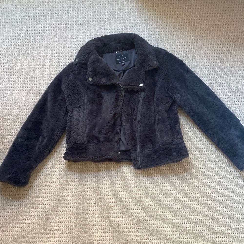 Lucky brand faux fur jacket zip up ✨✨